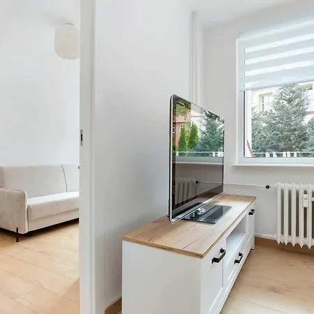 Appartement Cosy With A Balcony For 6 People In A Neighbourhood By Renters Sopot